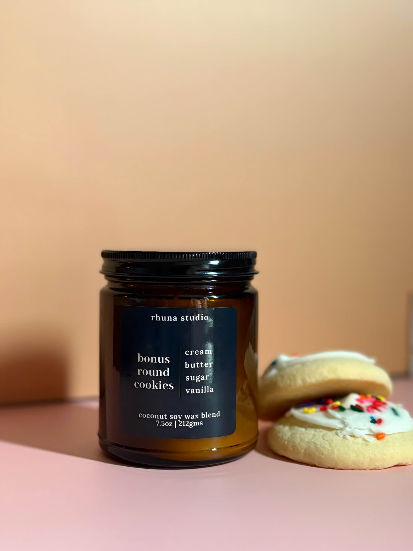 bonus round cookies candle
