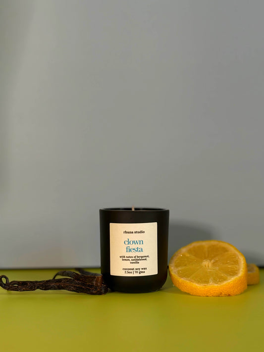 clown fiesta candle